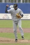 22-08-2010 HONKBAL:KINHEIM-PIRATES:HAARLEM
Playoffs, 3e wedstrijd, Corendon Kinheim - L&D Amsterdam Pirates 4-6
Al Morales juicht na zijn gewonnen wedstrijd

Foto: Henk Seppen