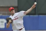 22-08-2010 HONKBAL:KINHEIM-PIRATES:HAARLEM
Playoffs, 3e wedstrijd, Corendon Kinheim - L&D Amsterdam Pirates 4-6
Patrick Beljaards

Foto: Henk Seppen