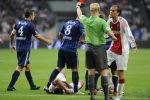 31-07-2010 VOETBAL: JOHAN CRUIJFF SCHAAL: AJAX - FC TWENTE: AMSTERDAM
Luis Suarez krijgt een rode kaart

Foto: Sander Chamid