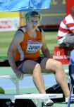 27-07-2010 ATLETIEK:EUROPEAN CHAMPIONSHIPS:BARCELONA
Monique Jansen zoekt de schaduw op in het hete Barcelona

Foto: Margarita Bouma