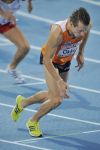 29-07-2010 ATLETIEK:EUROPEAN CHAMPIONSHIPS:BARCELONA
Arnoud Okken gaat struikelend over de finish van de 800 meter

Foto: Margarita Bouma
