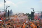 13-07-2010 VOETBAL: HULDIGING NEDERLANDS TEAM MUSEUM PLEIN: AMSTERDAM
Overzicht Museumplein, Oranje publiek

Foto: Sander Chamid