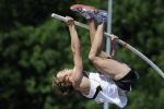 12-06-2010 ATLETIEK: 39STE ASICS GOUDEN SPIKE:LEIDEN
Wout van Wengerden in actie on het onderdeel polsstokhoogspringen

Foto:Soenar Chamid