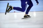 21-03-2010 SCHAATSEN: ESSENT ISU WK ALLROUND: HEERENVEEN 
start, klapschaats

Foto: Soenar Chamid