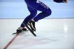 21-03-2010 SCHAATSEN: ESSENT ISU WK ALLROUND: HEERENVEEN 
start, klapschaats

Foto: Soenar Chamid