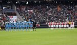 16-11-2008 Voetbal eredivisie: Ajax-Psv:Amsterdam
vooraf de wedstrijd word 1 minuut stilte gehouden en wordt er afscheid genomen van Sjaak Wolfs oud materiaalman van Ajax
Foto.Petra Hauwert