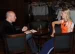 04-09-2010 : HOCKEY : BDO FIH WORLD CUP HOCKEY WOMEN 2010 : PERSMOMENT NEDERLANDS ELFTAL : ROSARIO (ARGENTINIE)
Joyce Sombroek geinterviewd door Robert-Jan Friele (GPD).
Foto : Ben Haeck