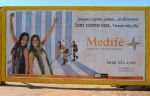 04-09-2010 : HOCKEY : BDO FIH WORLD CUP HOCKEY WOMEN 2010 : PERSMOMENT NEDERLANDS ELFTAL : ROSARIO (ARGENTINIE)
Billboards voor het WK Dames in de straten van Rosario.
Foto : Ben Haeck