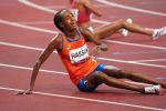 07-08-2021 ATLETIEK: OLYMPISCHE SPELEN: TOKYO JAPAN
Gold medalist Sifan Hassan (NED) at the 10.000 meter women  is in ned of water during Olympic Games on August 7. 2021 at the Olympic Stadium in Tokyo, Japan
Photo by SCS/Soenar Chamid